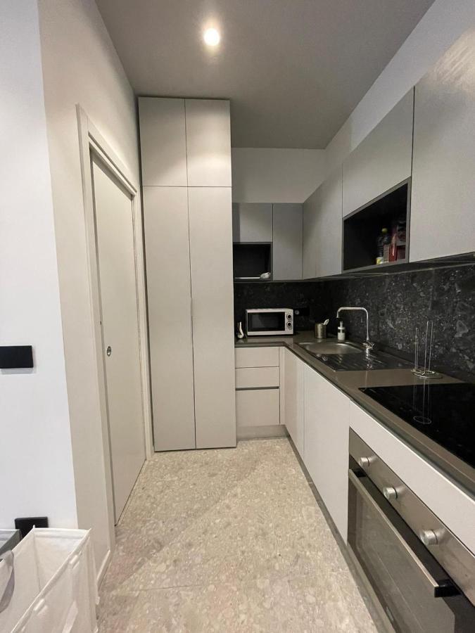 De Luca 6 Apartments 萨莱诺 外观 照片
