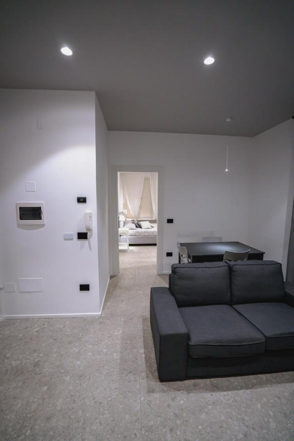 De Luca 6 Apartments 萨莱诺 外观 照片