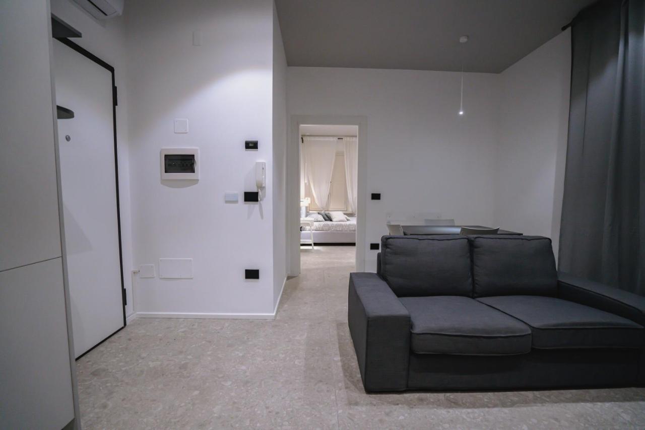 De Luca 6 Apartments 萨莱诺 外观 照片