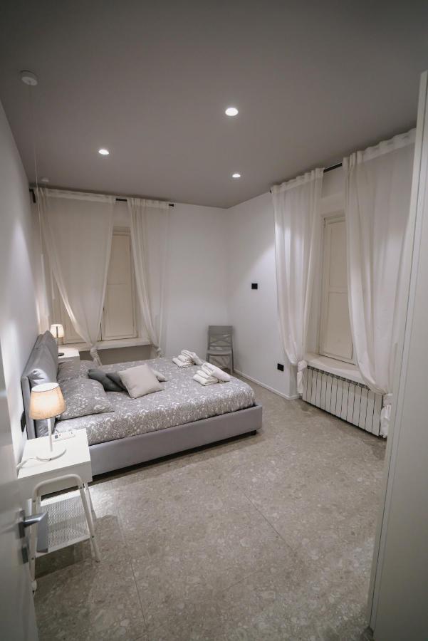 De Luca 6 Apartments 萨莱诺 外观 照片